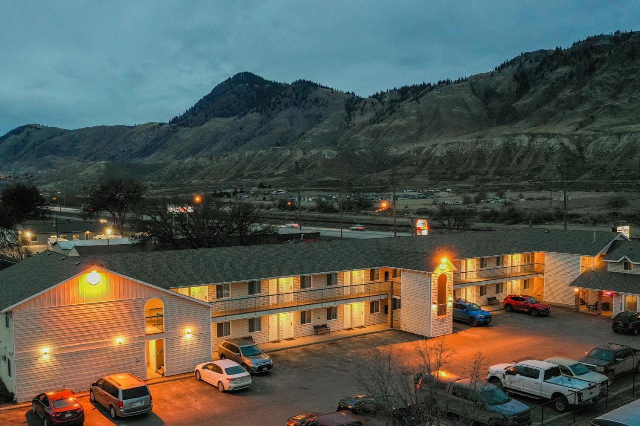 The Ranchland Inn Kamloops Exterior photo