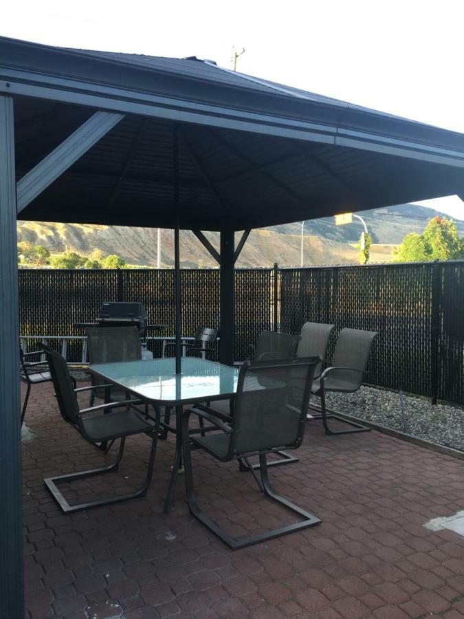 The Ranchland Inn Kamloops Exterior photo